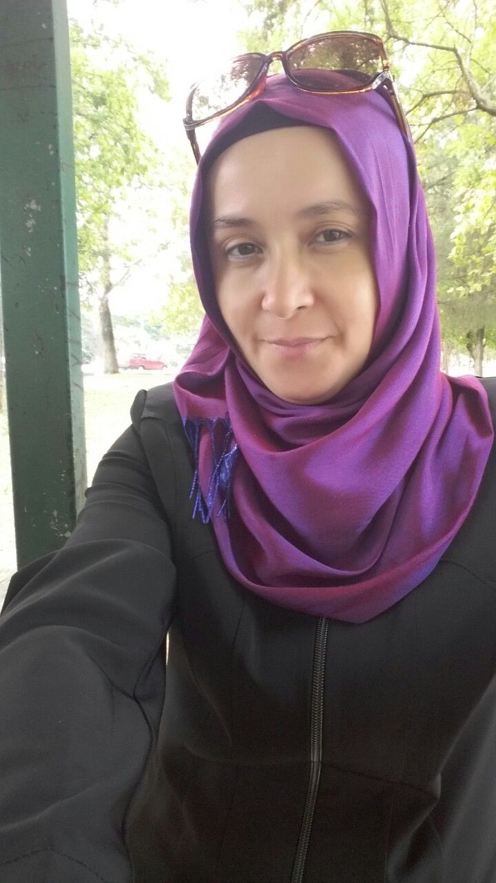 <em>Canan L.</em>